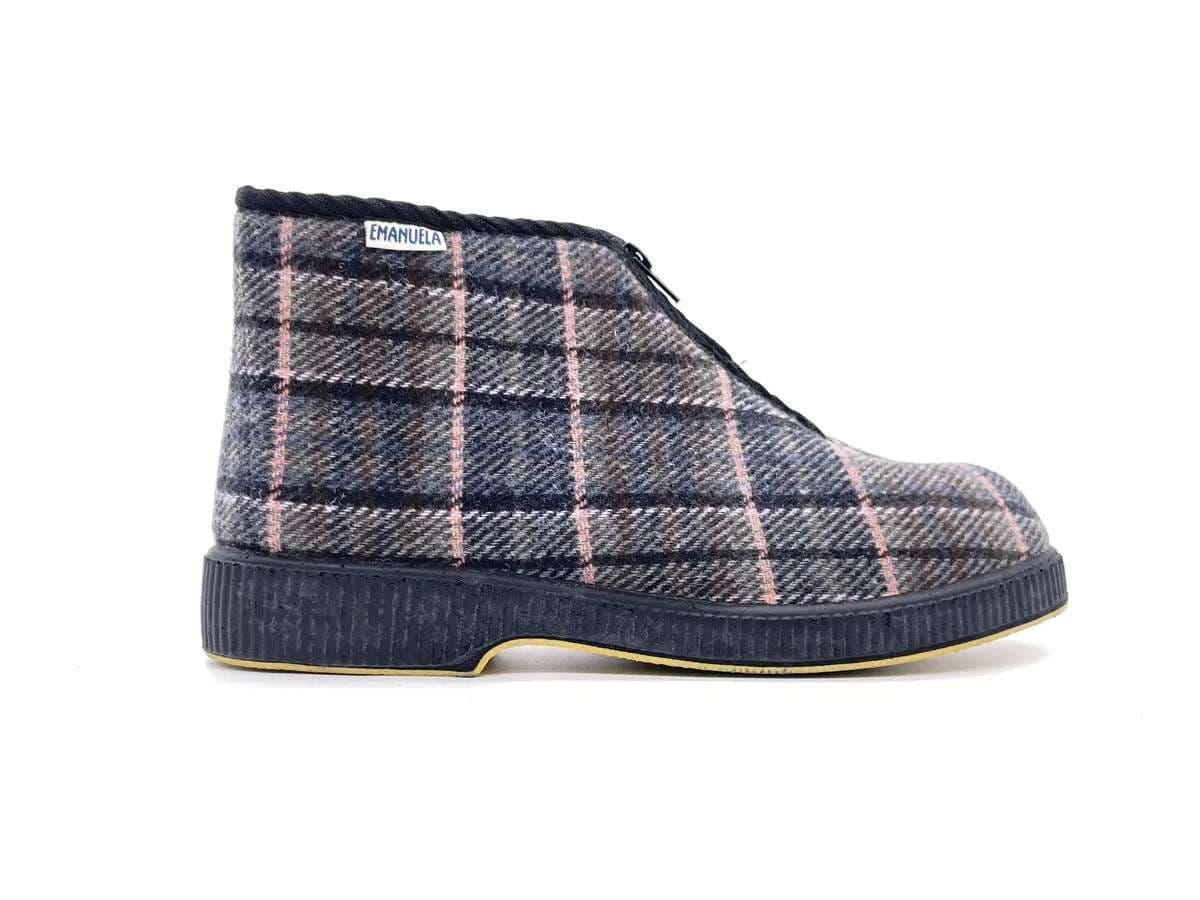 EMANUELA Pantofola Uomo con Zip a Quadri in Pantofole Calzature Durello - Agna, commercioVirtuoso.it