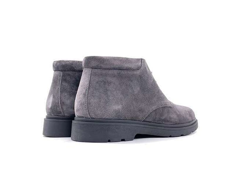 GEOX Polacchino U SPHERICA EC1 B in pelle suede grigia in Stivali Calzature Durello - Agna, commercioVirtuoso.it