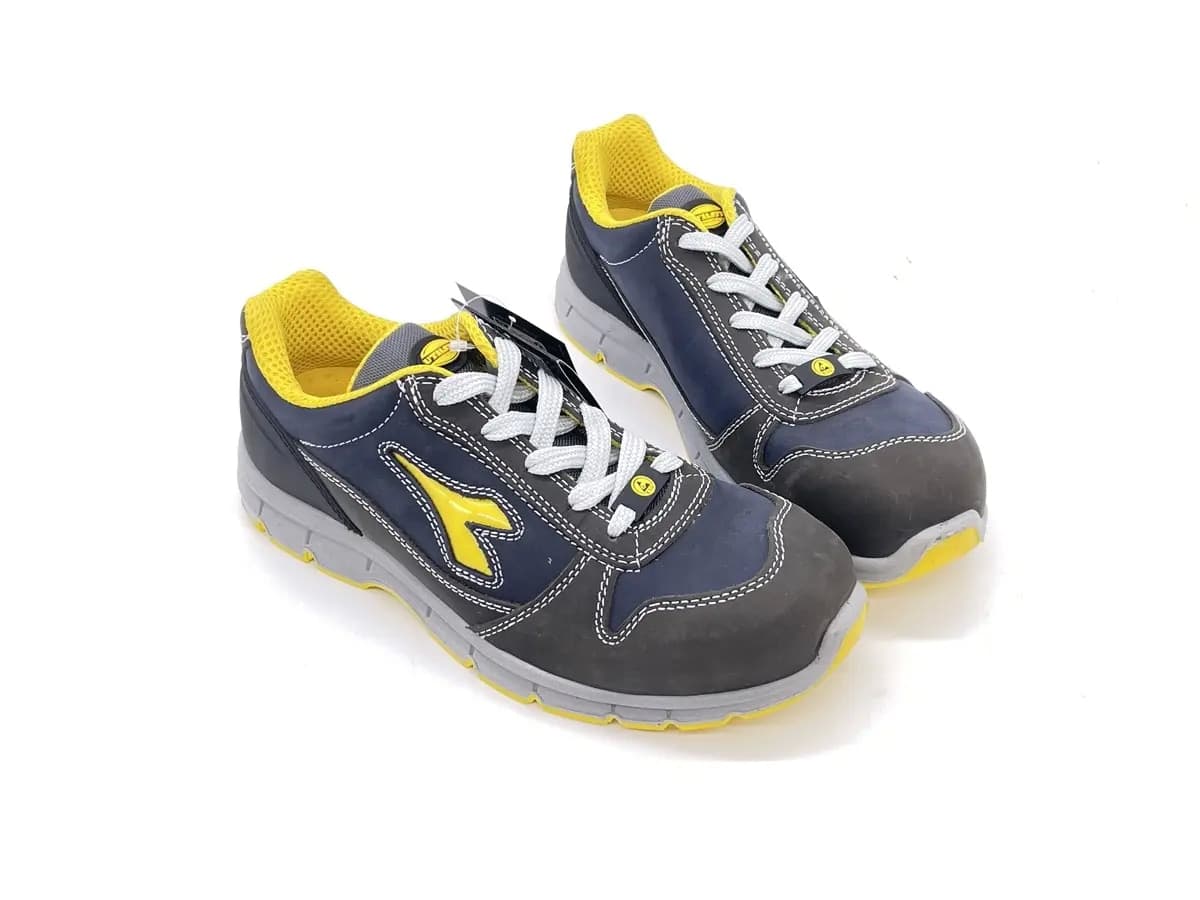 Diadora Run Low S3 uomo scarpa antinfortunistica pelle e tessuto blu in Scarpe Calzature Durello - Agna, commercioVirtuoso.it