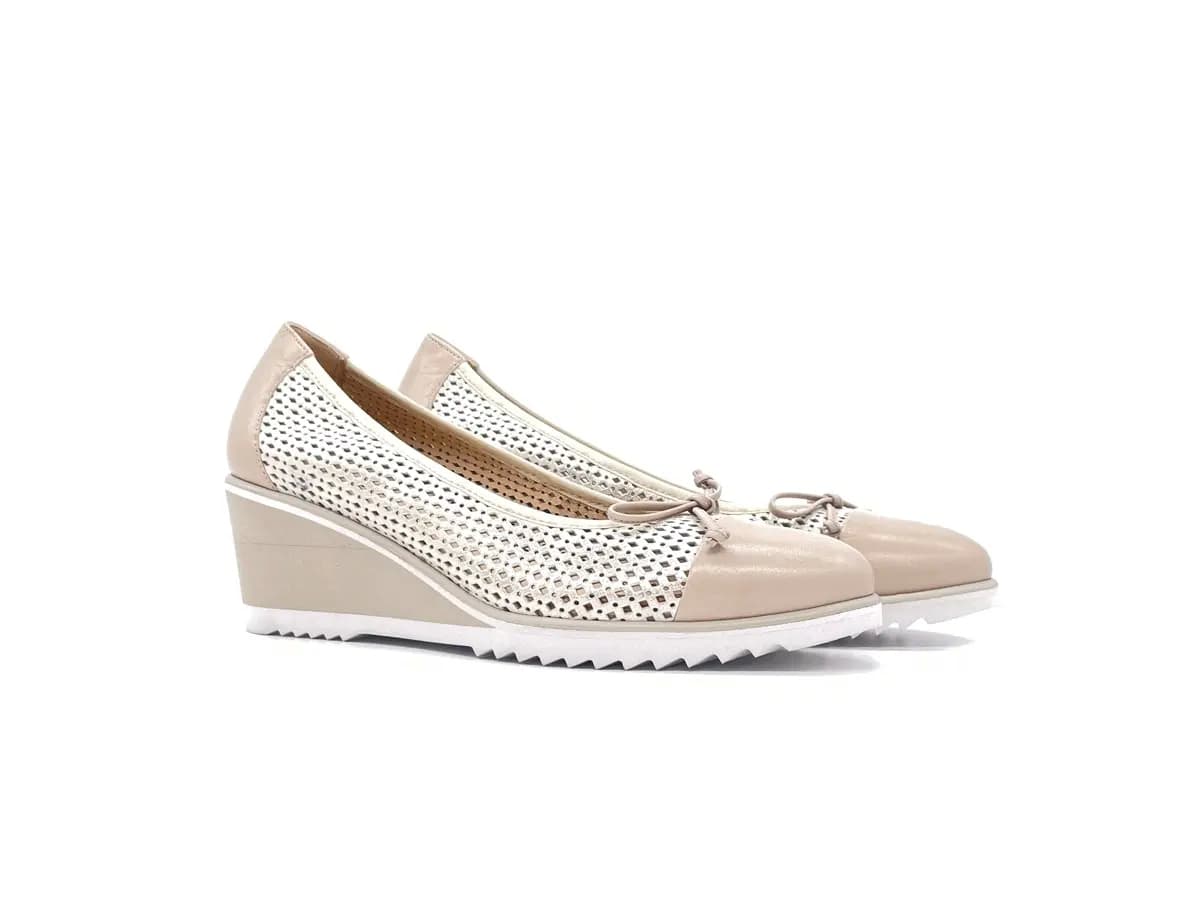 DONNA SOFT Décolleté con zeppa beige traforato 7285 - 4