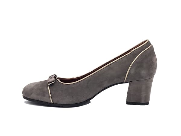 DONNA SOFT Décolleté in camoscio grigio tortora 3980 in Scarpe col tacco Calzature Durello - Agna, commercioVirtuoso.it