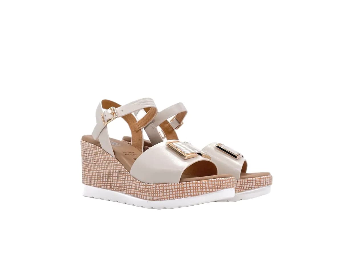 MODA ITALIA Sandali donna in pelle colore avorio con zeppa - 7