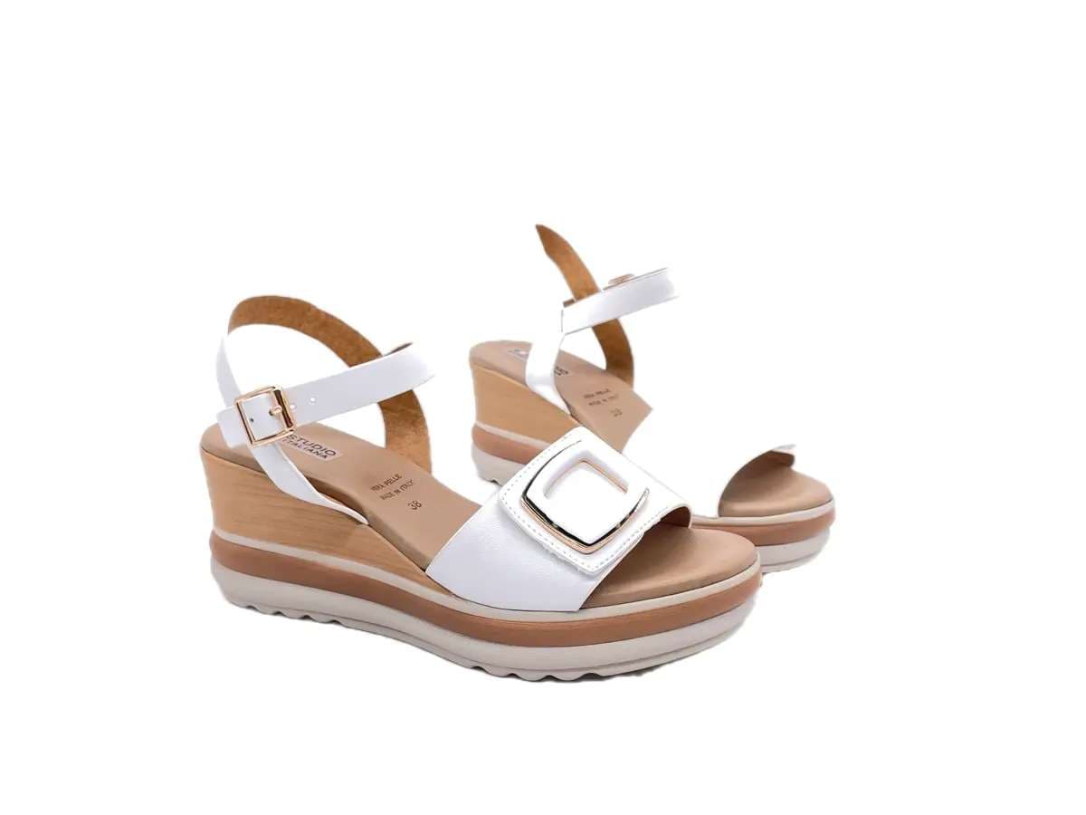 MODA ITALIA Sandali donna in pelle bianca con strappo in Sandali moda Calzature Durello - Agna, commercioVirtuoso.it