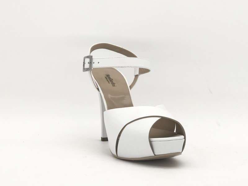 NERO GIARDINI Sandali donna P717900DE707 in Sandali moda Calzature Durello - Agna, commercioVirtuoso.it