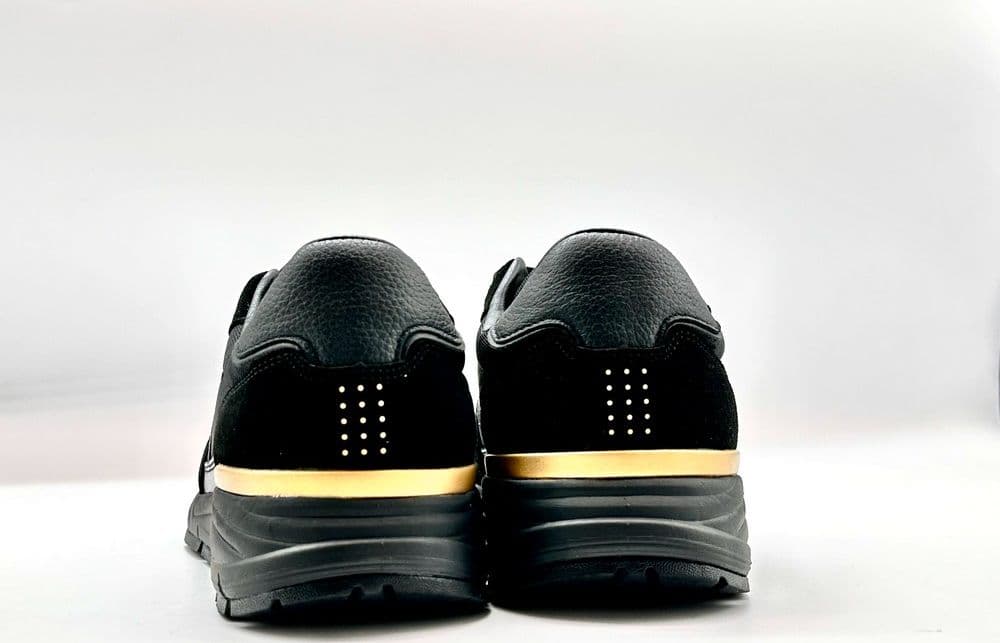 LAMBORGHINI Sneakers running nera e oro loggata in Scarpe da corsa su strada Calzature Durello - Agna, commercioVirtuoso.it
