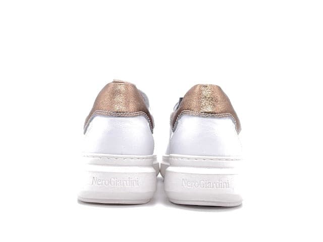 NERO GIARDINI Sneakers Donna Cile Bianco Biscotto in Sneaker casual Calzature Durello - Agna, commercioVirtuoso.it