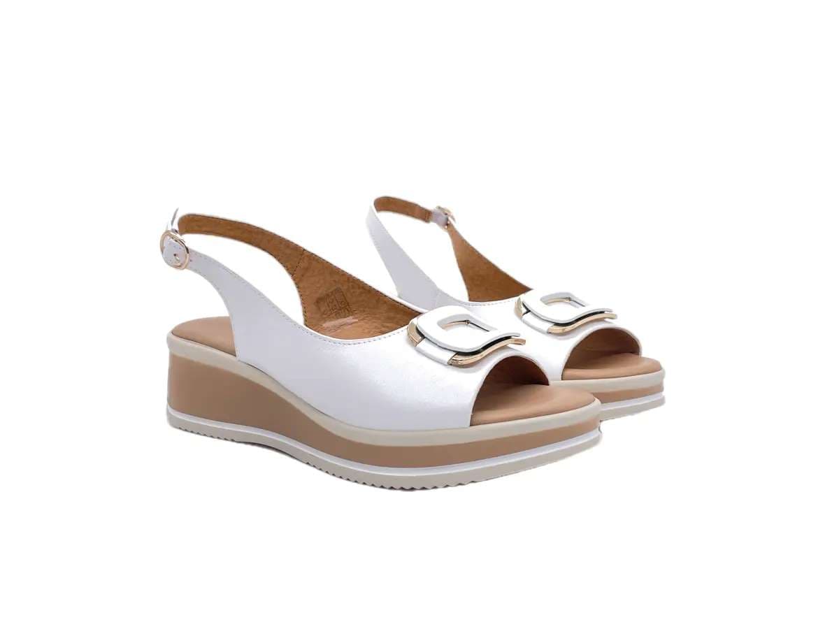 STUDIO MODA Sandali donna in pelle colore bianco con zeppetta in Sandali moda Calzature Durello - Agna, commercioVirtuoso.it