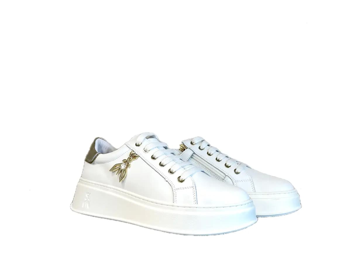 PATRIZIA PEPE Sneakers donna in pelle bianca e logo platino - 7