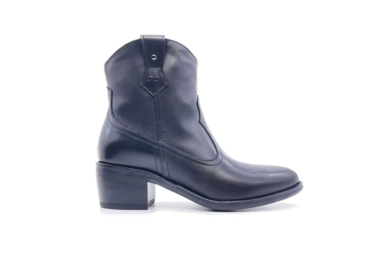 NeroGiardini Stivaletto texano donna pelle nera tacco medio zip in Stivali Calzature Durello - Agna, commercioVirtuoso.it
