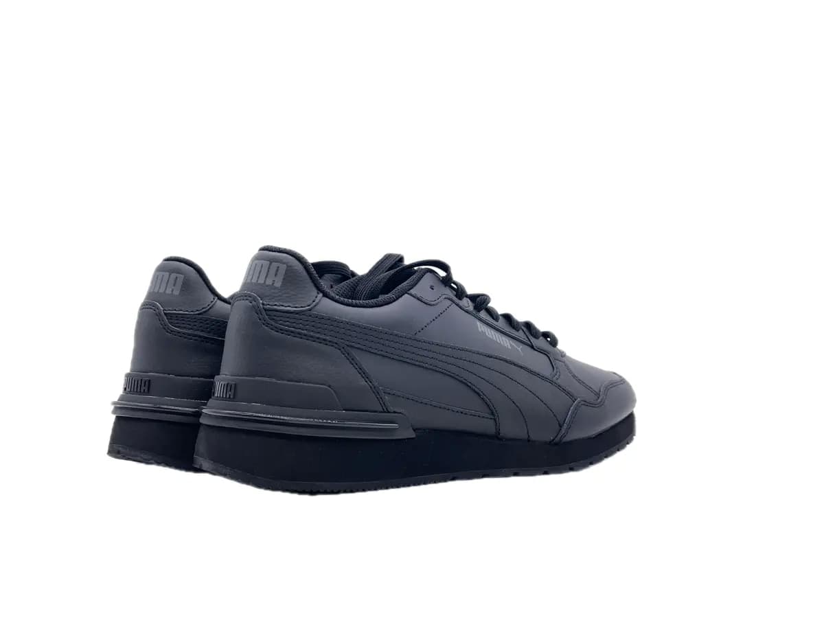 Puma ST RUNNER V4 L Sneakers uomo total black in Sneaker casual Calzature Durello - Agna, commercioVirtuoso.it