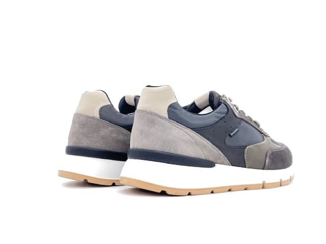 NERO GIARDINI Sneakers Uomo Colorado Oliva in Sneaker casual Calzature Durello - Agna, commercioVirtuoso.it