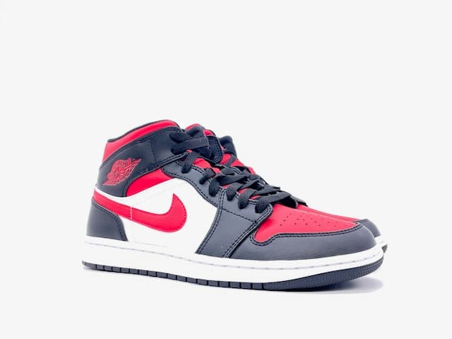 NIKE JORDAN 1 MID Black Fire Red White - 5