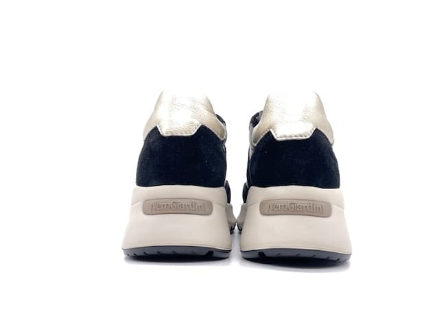 NERO GIARDINI Sneakers Donna Velour Nero in Sneaker casual Calzature Durello - Agna, commercioVirtuoso.it