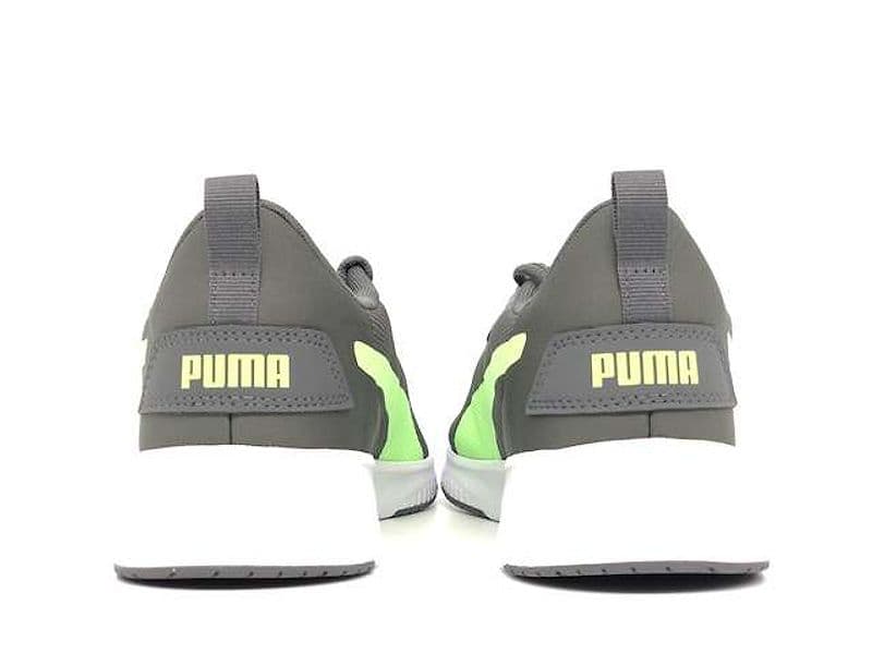 Puma Sneakers Uomo Flyer Flex Castelrock Frizzy time in Sneaker casual Calzature Durello - Agna, commercioVirtuoso.it