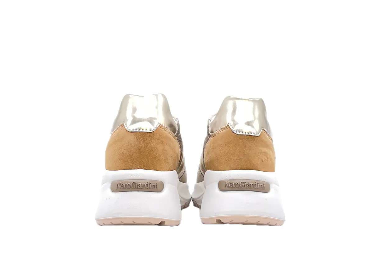 NERO GIARDINI Sneakers Donna Grigio Chiaro in Sneaker casual Calzature Durello - Agna, commercioVirtuoso.it