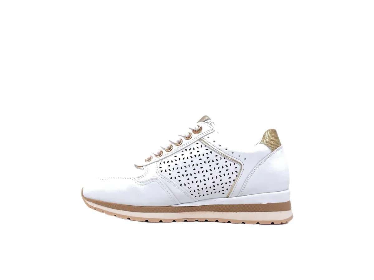 XTI Sneakers donna bianche traforate con zip - 5