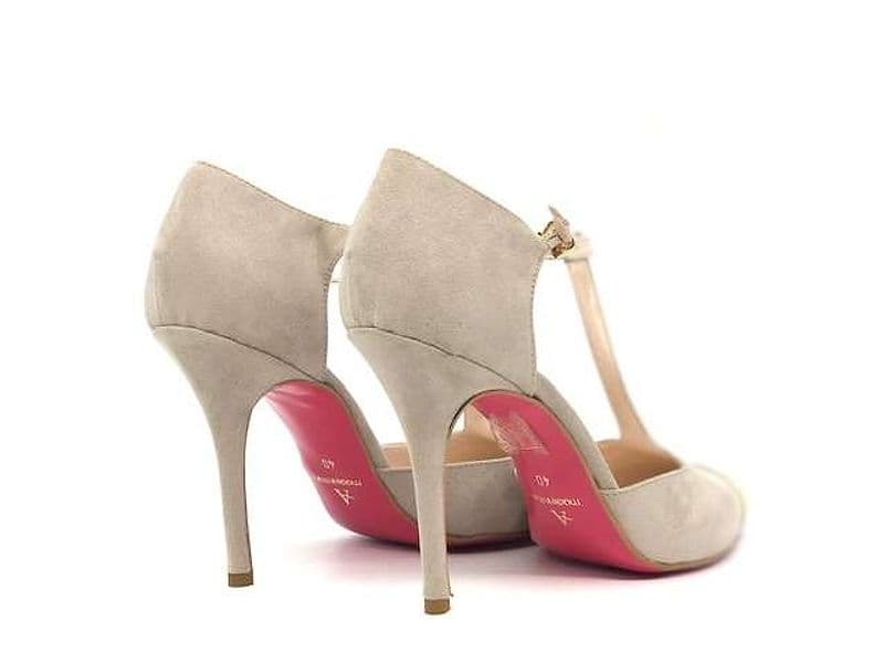 ALTRAMAREA scarpa con tacco da donna in pelle scamosciata beige in Scarpe col tacco Calzature Durello - Agna, commercioVirtuoso.it