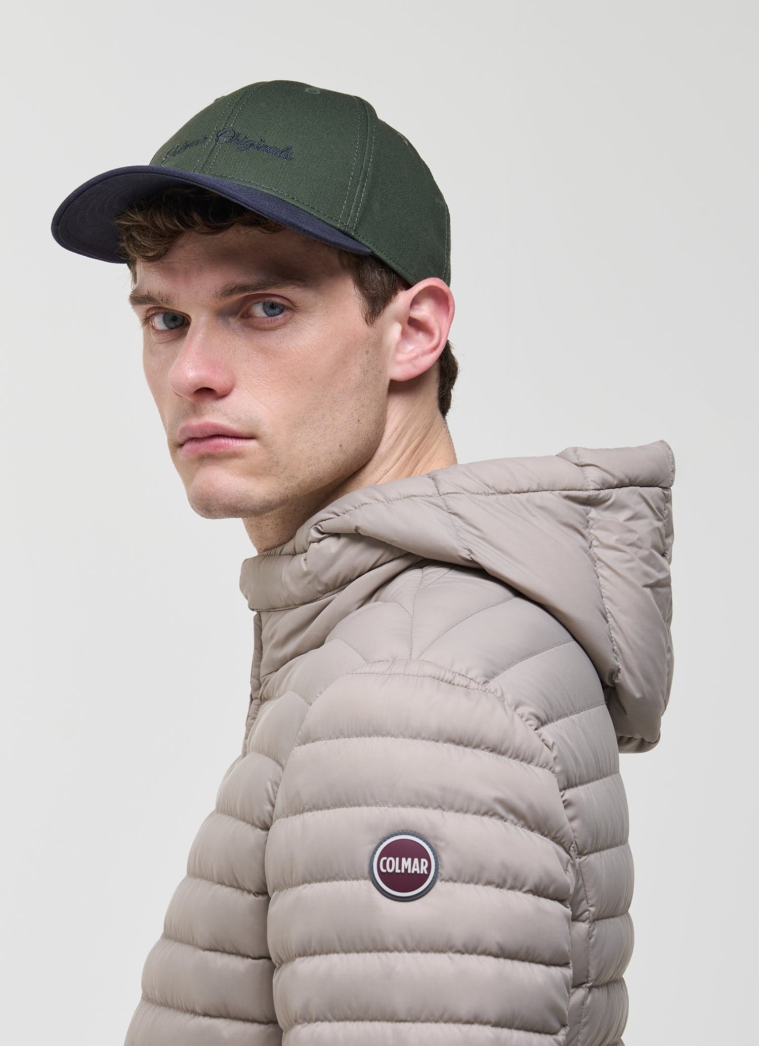Colmar Piumino Uomo 100 Grammi Beige con Cappuccio 1245 in Giacche Broadway Red - Barletta, commercioVirtuoso.it