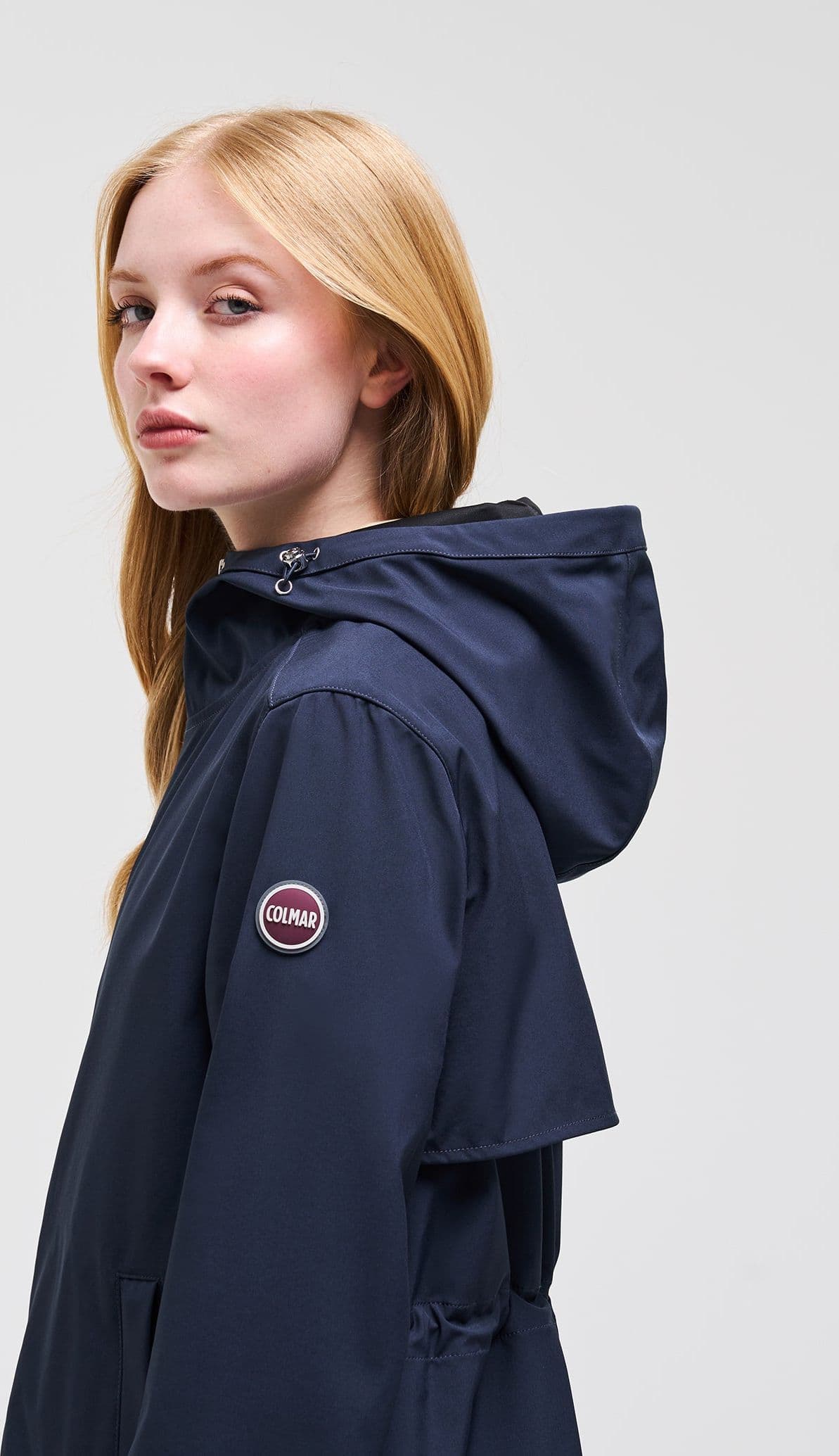 Colmar Giacca Donna Softshell Impermeabile 1901 Blu Navy con Cappuccio in Giacche Broadway Red - Barletta, commercioVirtuoso.it