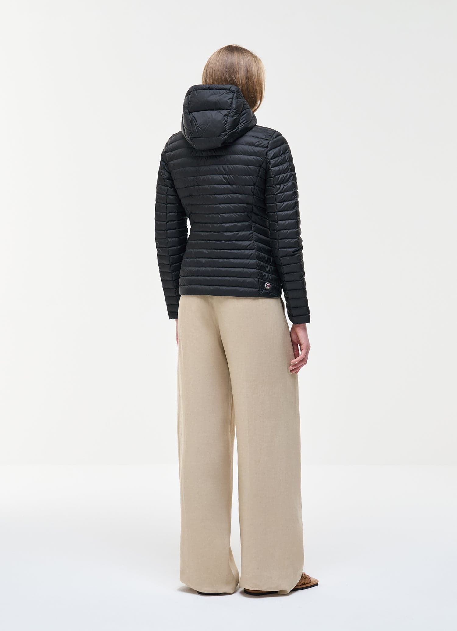 Colmar Piumino Donna 100 Grammi 2213 Nero con Cappuccio in Giacche Broadway Red - Barletta, commercioVirtuoso.it