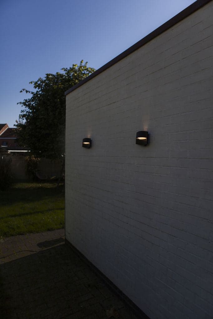 The LOTUS outdoor LED wall light - 3000K in Lampade da parete Elettrowatt - San Severino Marche, commercioVirtuoso.it