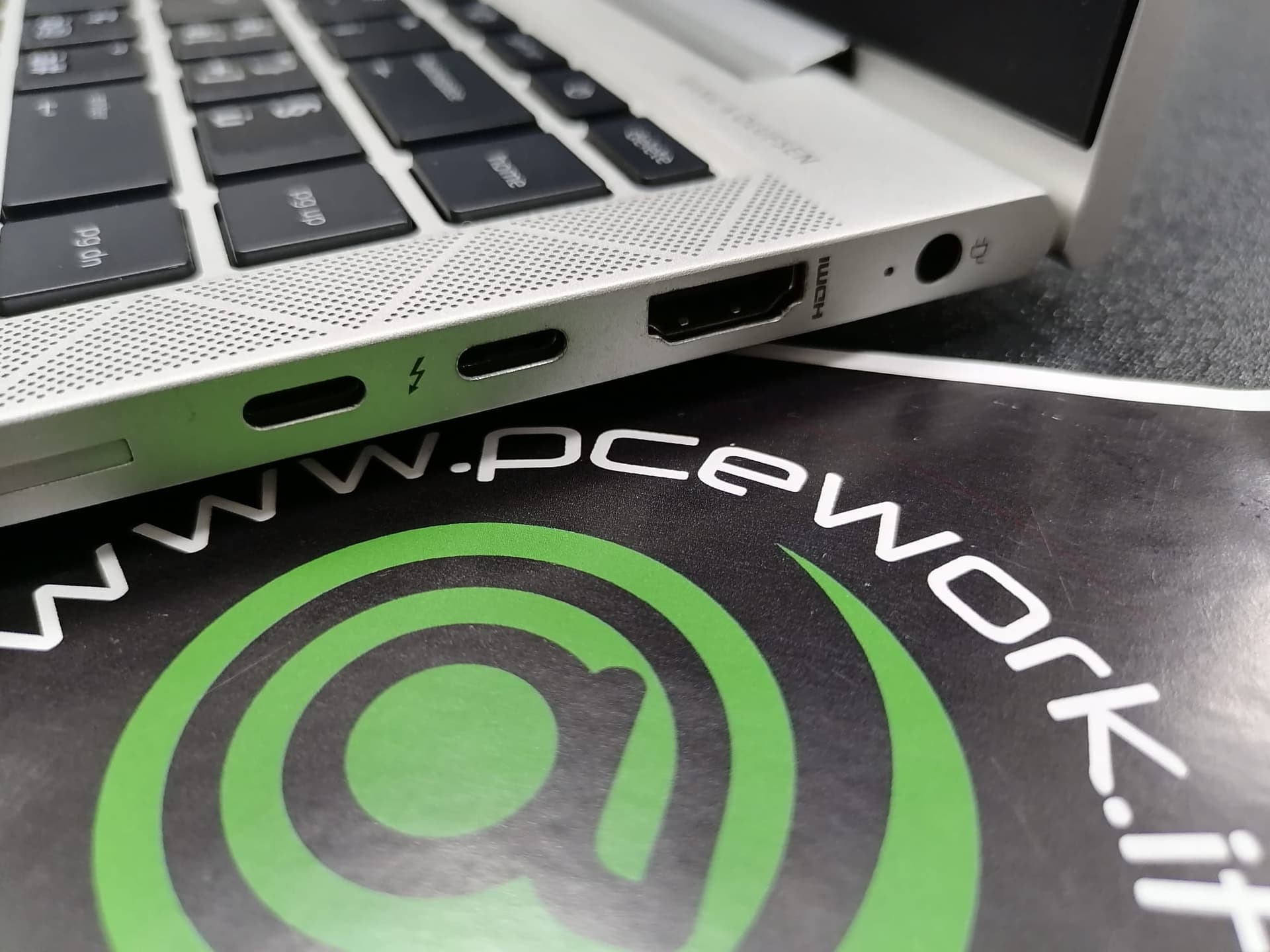 PC NOTEBOOK HP ELITEBOOK 840 G8 - 9