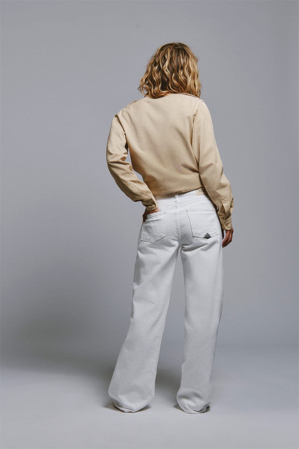 Roy Roger's x Eva Herzigova jeans donna wide fit bianco bull denim vita media in cotone in Jeans Broadway Red - Barletta, commercioVirtuoso.it