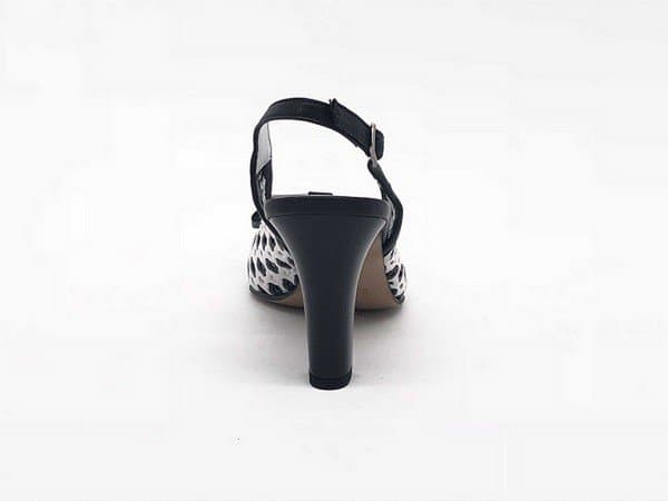 DONNA SOFT Slingback traforato in pelle bianca e nera 5679 in Scarpe col tacco Calzature Durello - Agna, commercioVirtuoso.it
