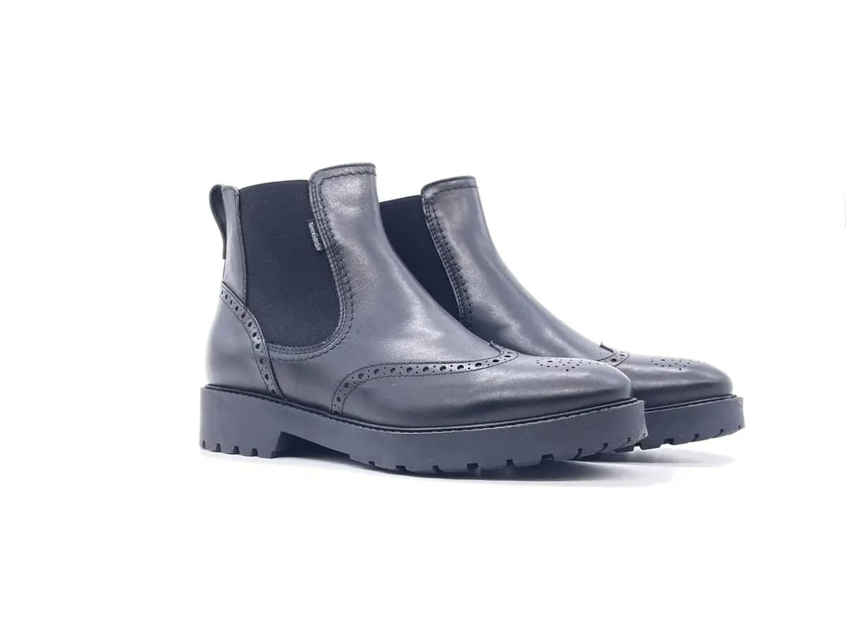 NeroGiardini Chelsea boots donna pelle nera fondo carrarmato - 7