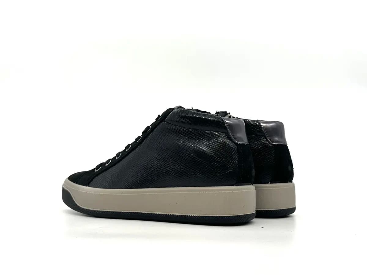 IGI &amp; CO.. Sneakers alta donna pelle scamosciata e stampata pitone nero in prodotto Calzature Durello - Agna, commercioVirtuoso.it