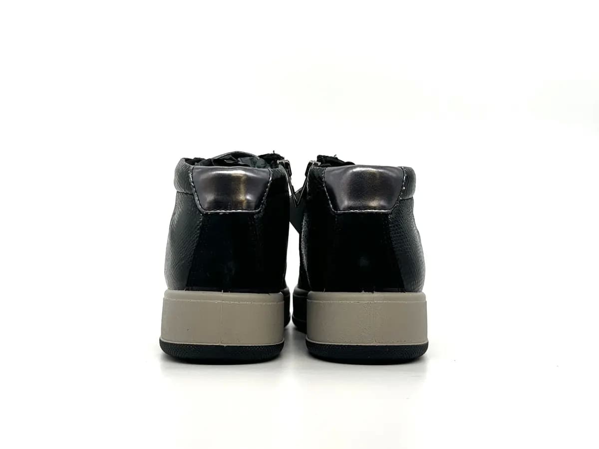 IGI &amp; CO.. Sneakers alta donna pelle scamosciata e stampata pitone nero in prodotto Calzature Durello - Agna, commercioVirtuoso.it