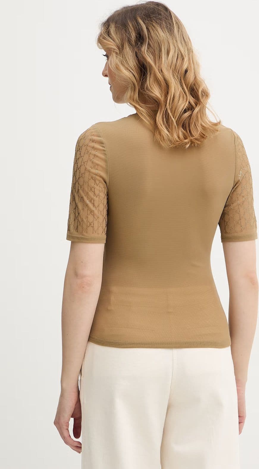ARIA 3/4 SLEEVE V NECK TOP in Canotte Kanal 32 - Santa Maria di Licodia, commercioVirtuoso.it