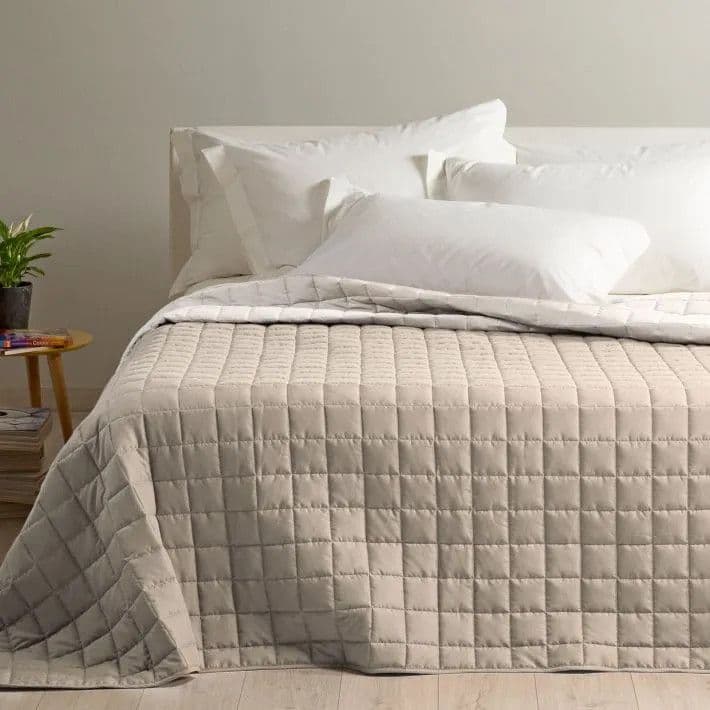 Copriletto Trapuntato Modern ! Caleffi in Microfibra - Eleganza e Comfort per Ogni Stagione - 79