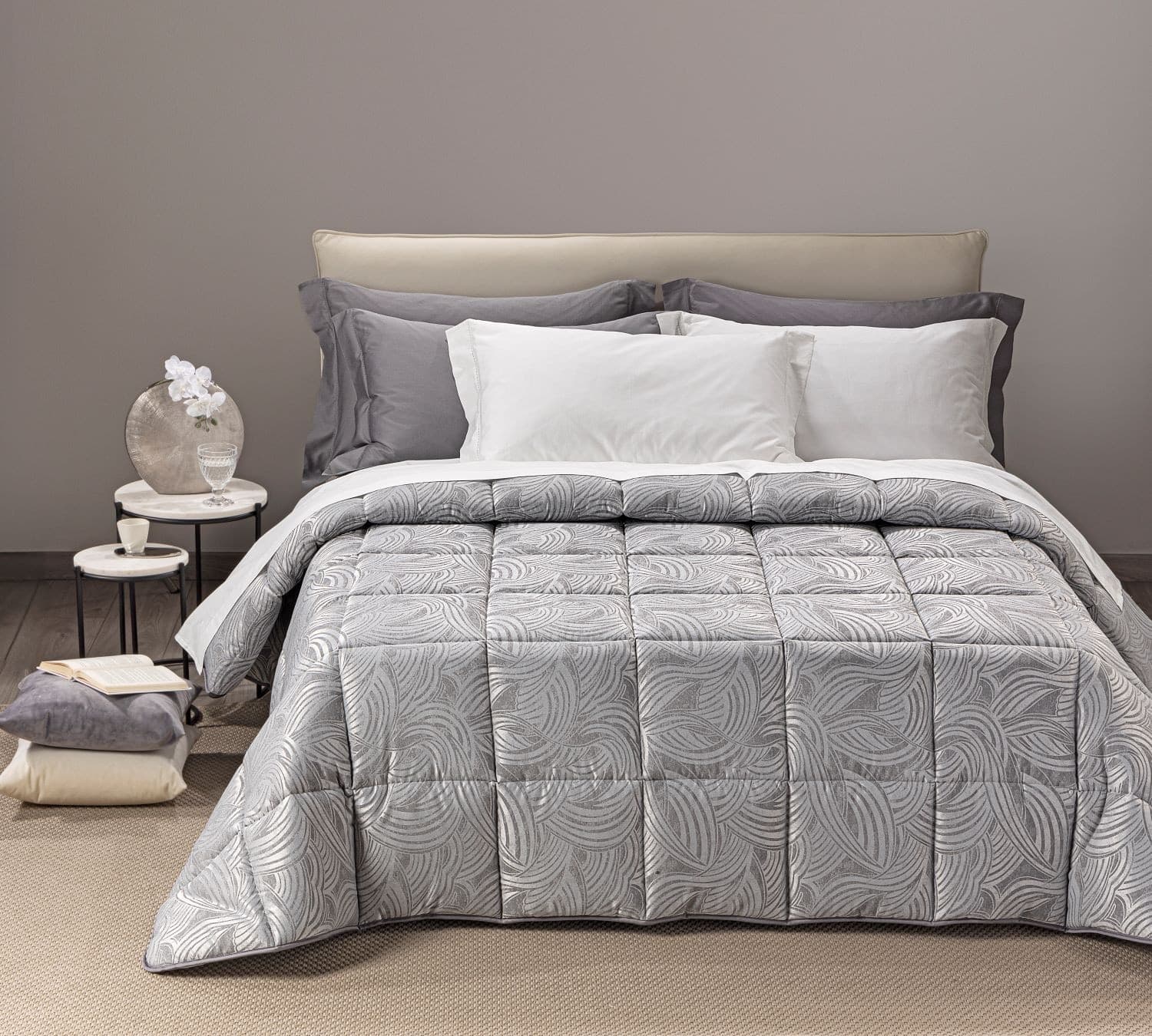 Trapunta Apollo ! Caleffi: Raso Jacquard, Lusso e Calore per il Tuo Letto in Trapunte Anastasi - Marsala, commercioVirtuoso.it