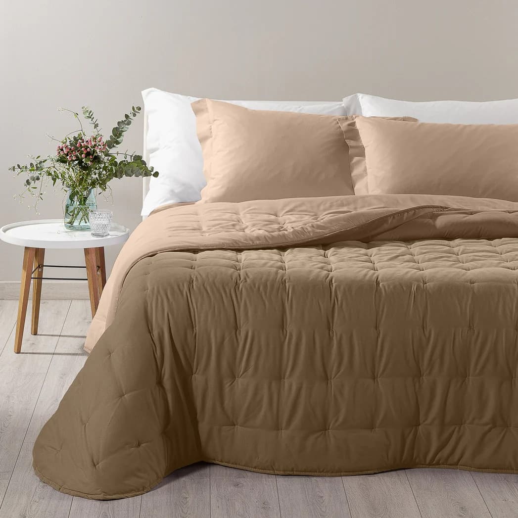 Calduccia Mia ! Caleffi Trapunta Microfibra Alta Qualità Peso Gr 200 MQ. medio mezza stagione in Coperte Anastasi - Marsala, commercioVirtuoso.it