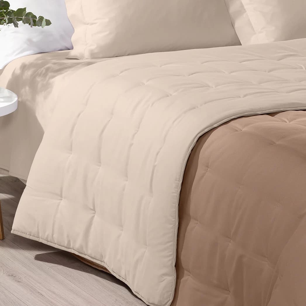 Calduccia Mia ! Caleffi Trapunta Microfibra Alta Qualità Peso Gr 200 MQ. medio mezza stagione in Coperte Anastasi - Marsala, commercioVirtuoso.it