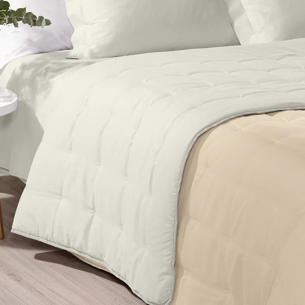 Calduccia Mia ! Caleffi Trapunta Microfibra Alta Qualità Peso Gr 200 MQ. medio mezza stagione in Coperte Anastasi - Marsala, commercioVirtuoso.it