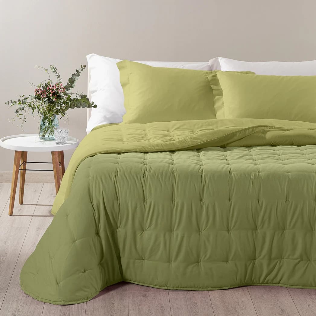 Calduccia Mia ! Caleffi Trapunta Microfibra Alta Qualità Peso Gr 200 MQ. medio mezza stagione in Coperte Anastasi - Marsala, commercioVirtuoso.it