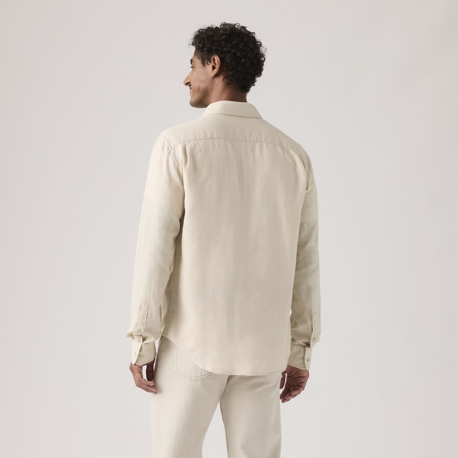 Levi's Camicia Uomo Sunset Pocket Panna in Lino e Cotone Standard Fit 857460197 in Camicie casual Broadway Red - Barletta, commercioVirtuoso.it