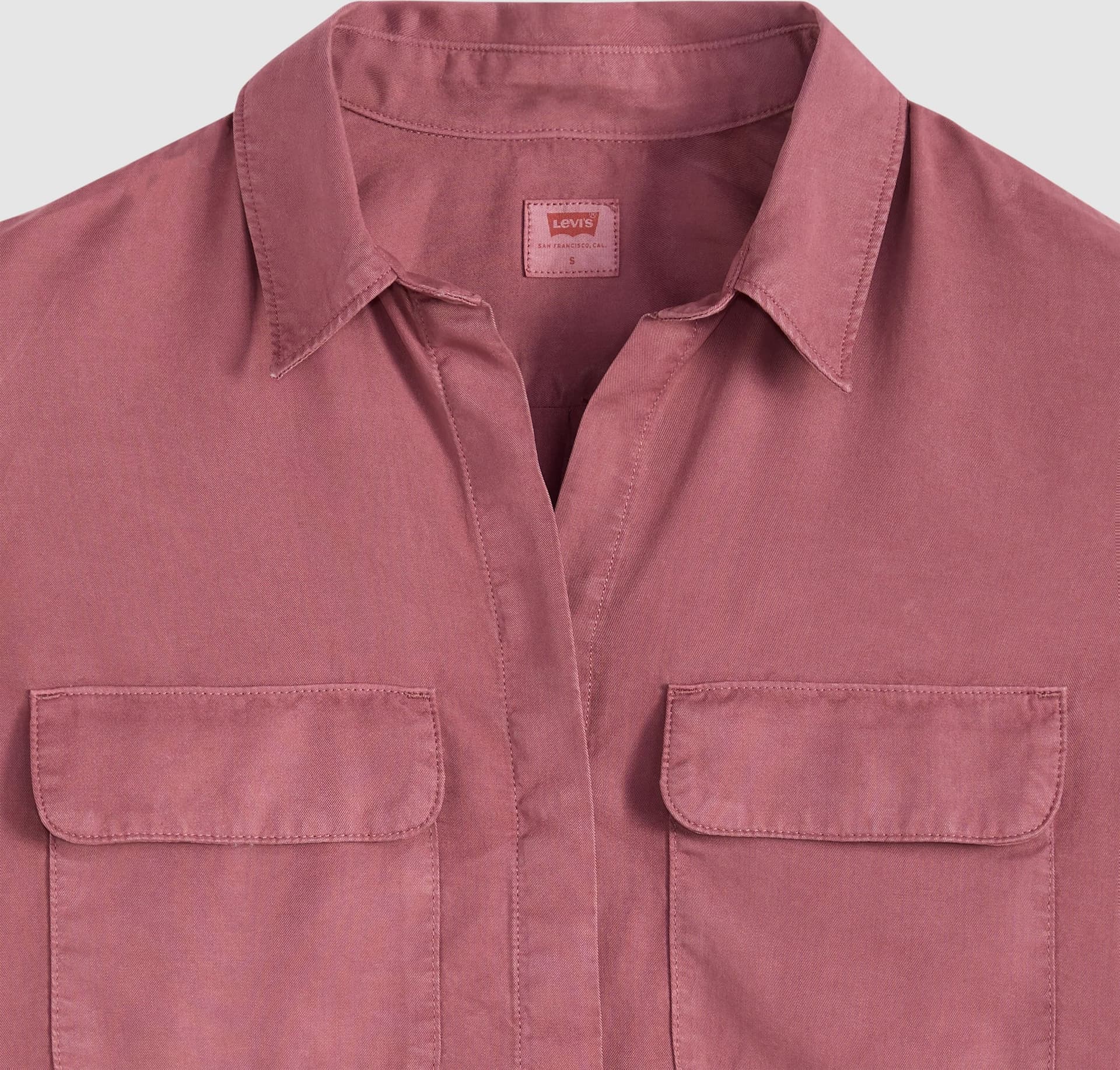 Levi's Camicia Donna Elaine in Lyocell TENCEL™ Crushed Berry Relaxed Fit in Bluse e camicie Broadway Red - Barletta, commercioVirtuoso.it