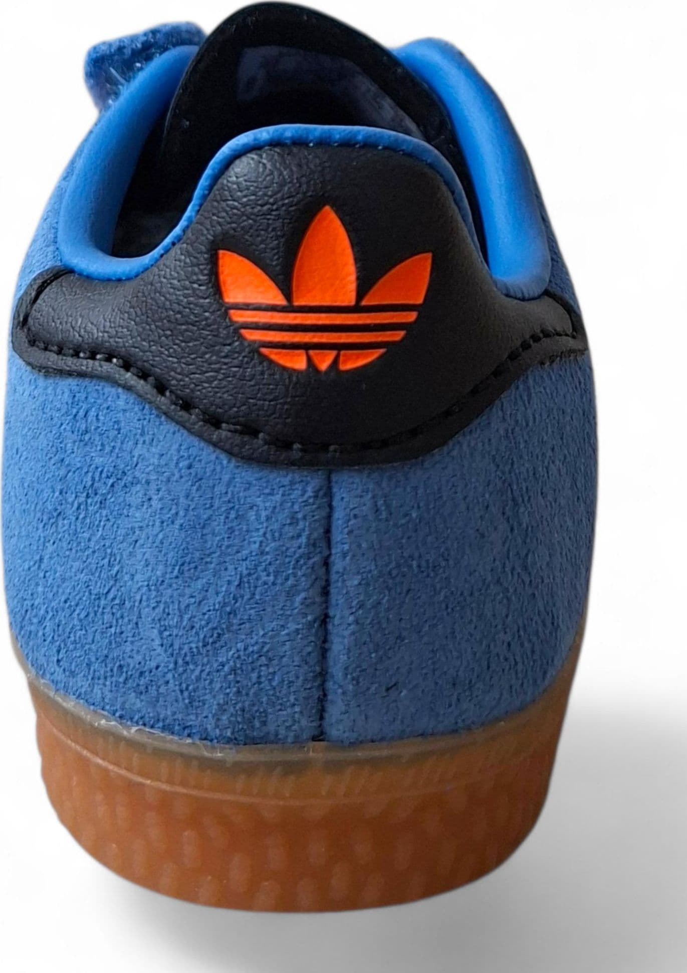 Sneakers bambino Adidas Gazelle CF EL I JP7134 bluette arancione beige - Icona intramontabile con velcro pratico in Ballerine Scarpetteria Gica - Trani, commercioVirtuoso.it