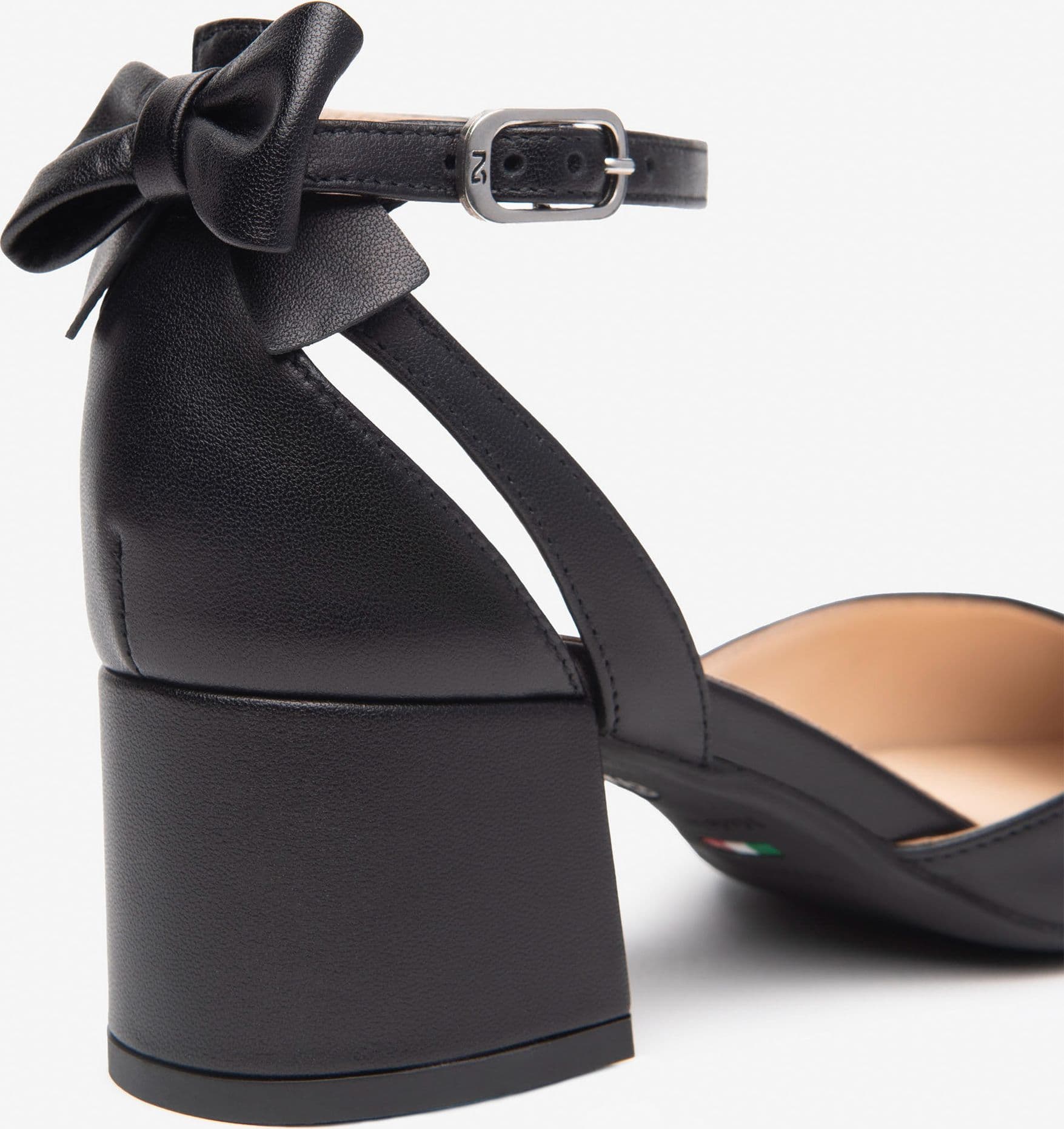 Nero Giardini décolleté in pelle nero con fiocco E512350D100 - 4