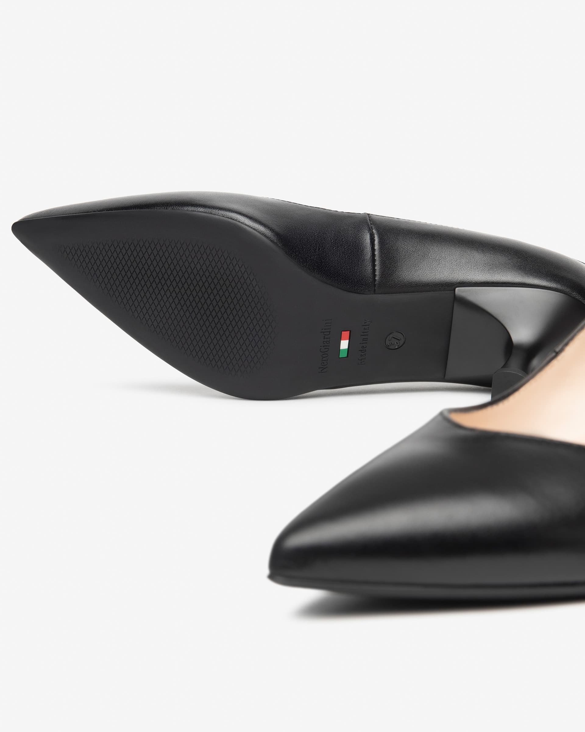 Nero Giardini décolleté donna in pelle nero E615460D100 - 4