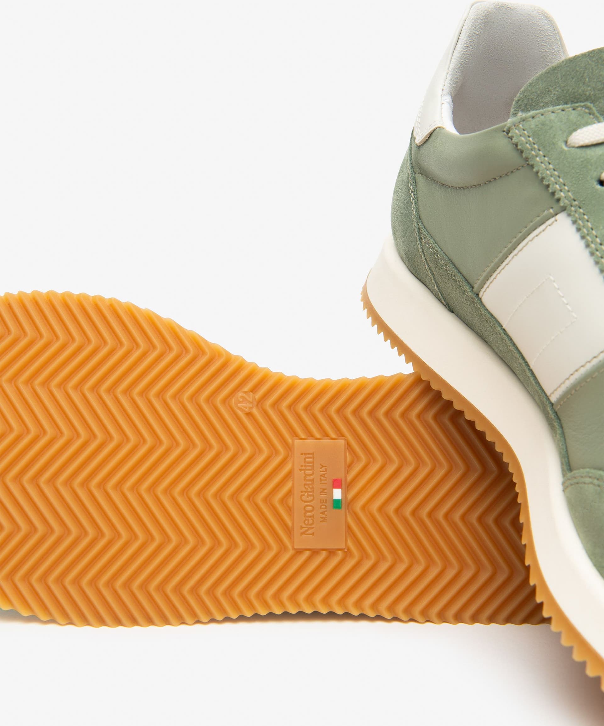 Nero Giardini sneakers uomo in pelle alloro verde E601110U518 - 4