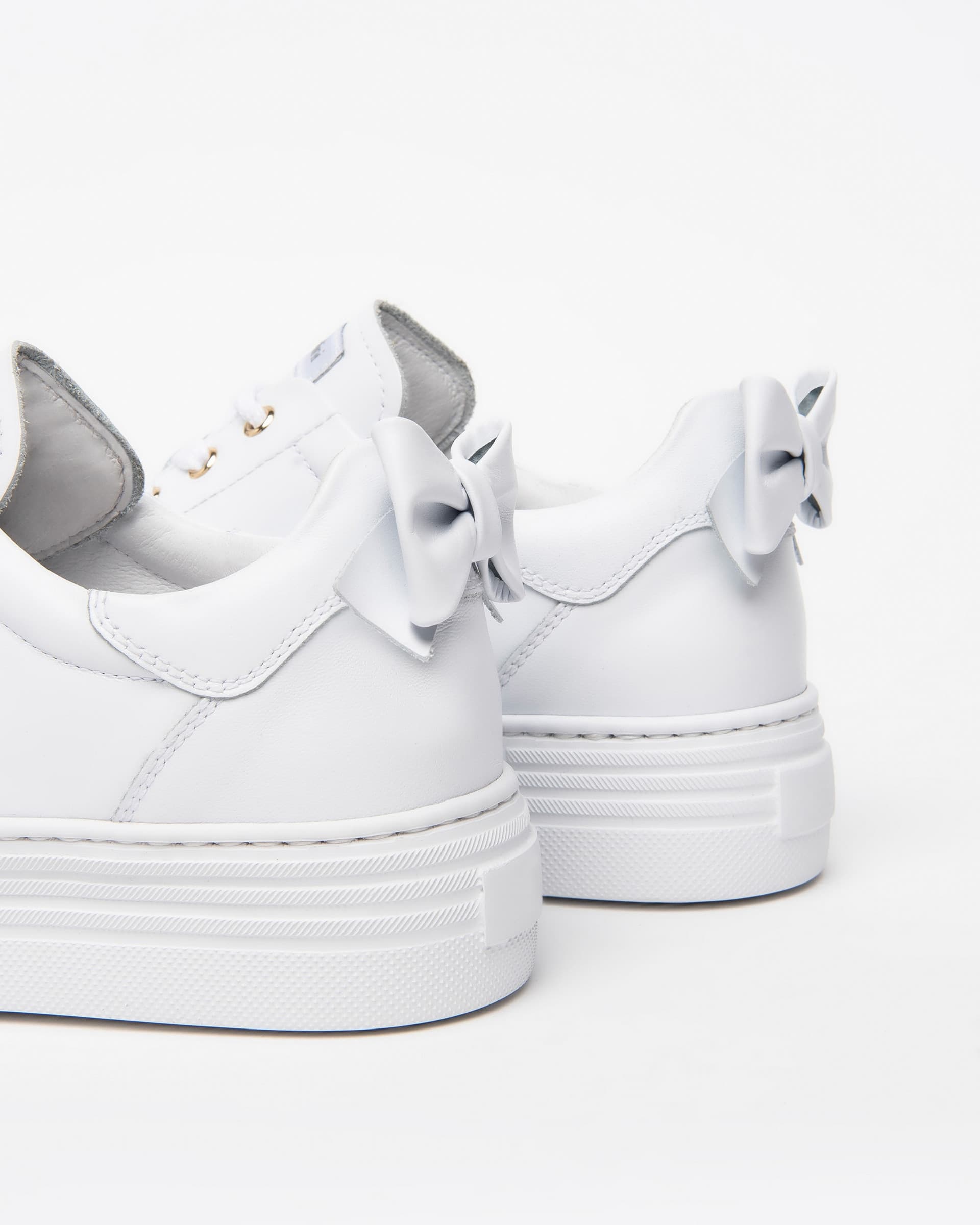 Nero Giardini sneakers bianca con fiocco E306521D707 - 4