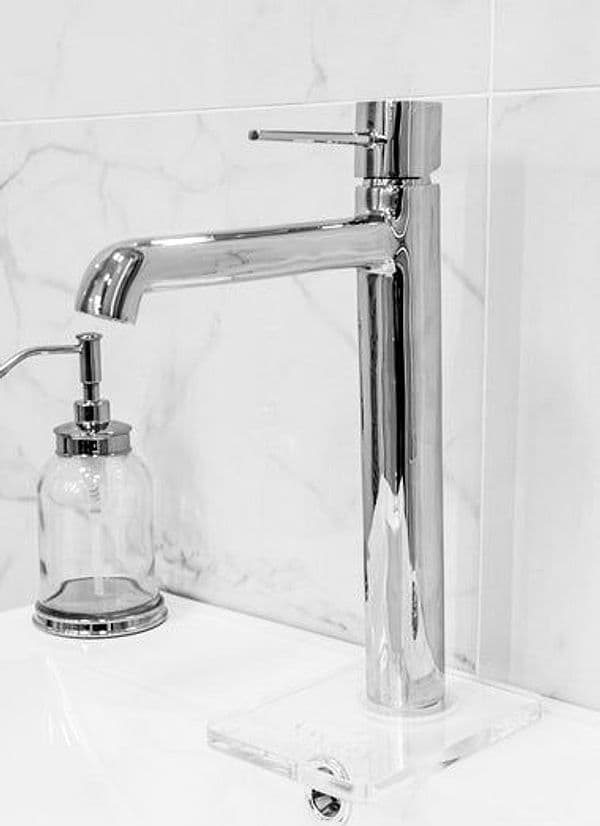 Miscelatore lavabo da appoggio – design elegante con leve sottili, aeratore regolabile e finitura cromata - 2