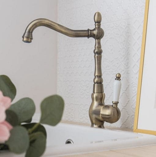 Rubinetto cucina monocomando bronzato con bocca a L girevole – aeratore e design elegante - 3