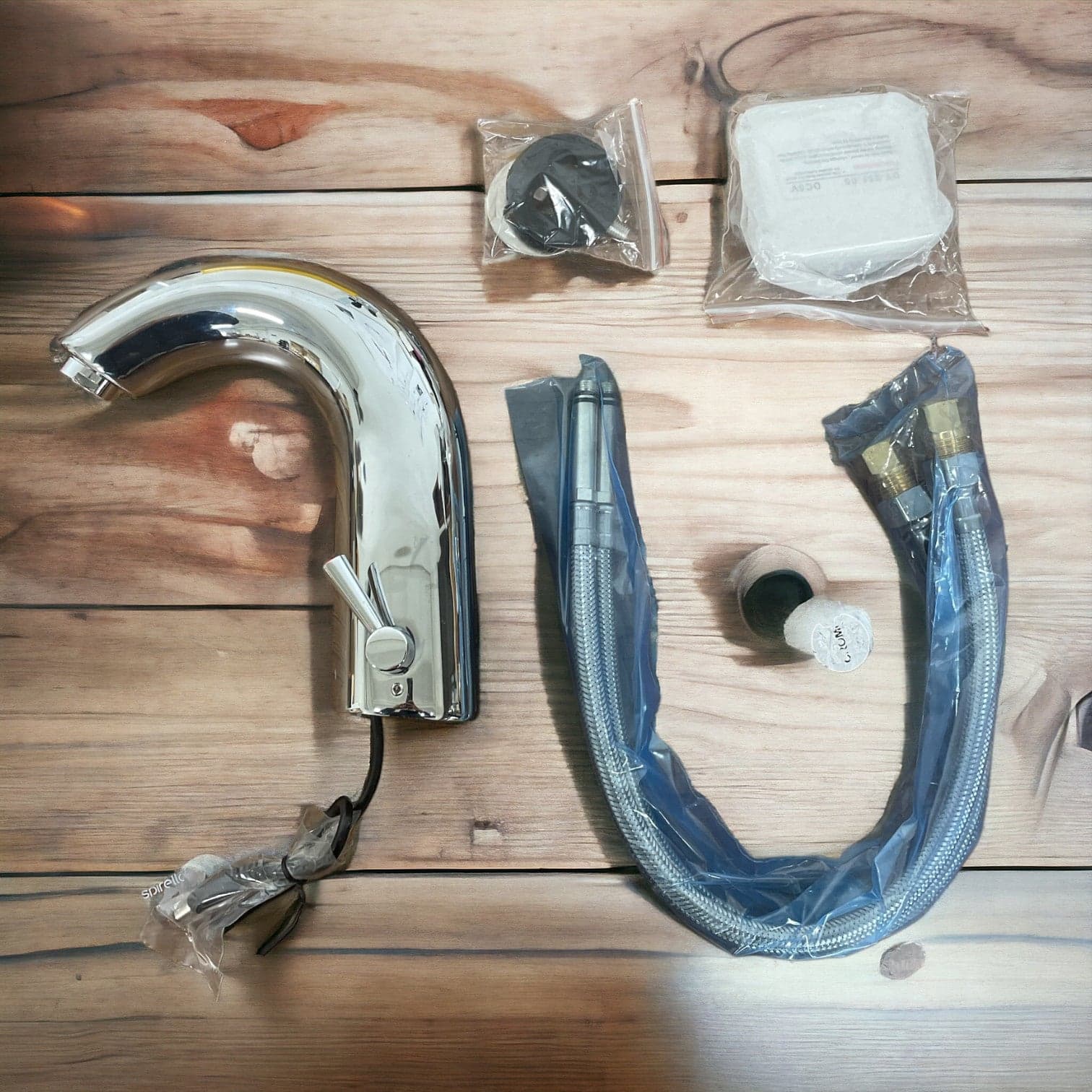 Rubinetto miscelatore elettronico automatico ad infrarossi - 4