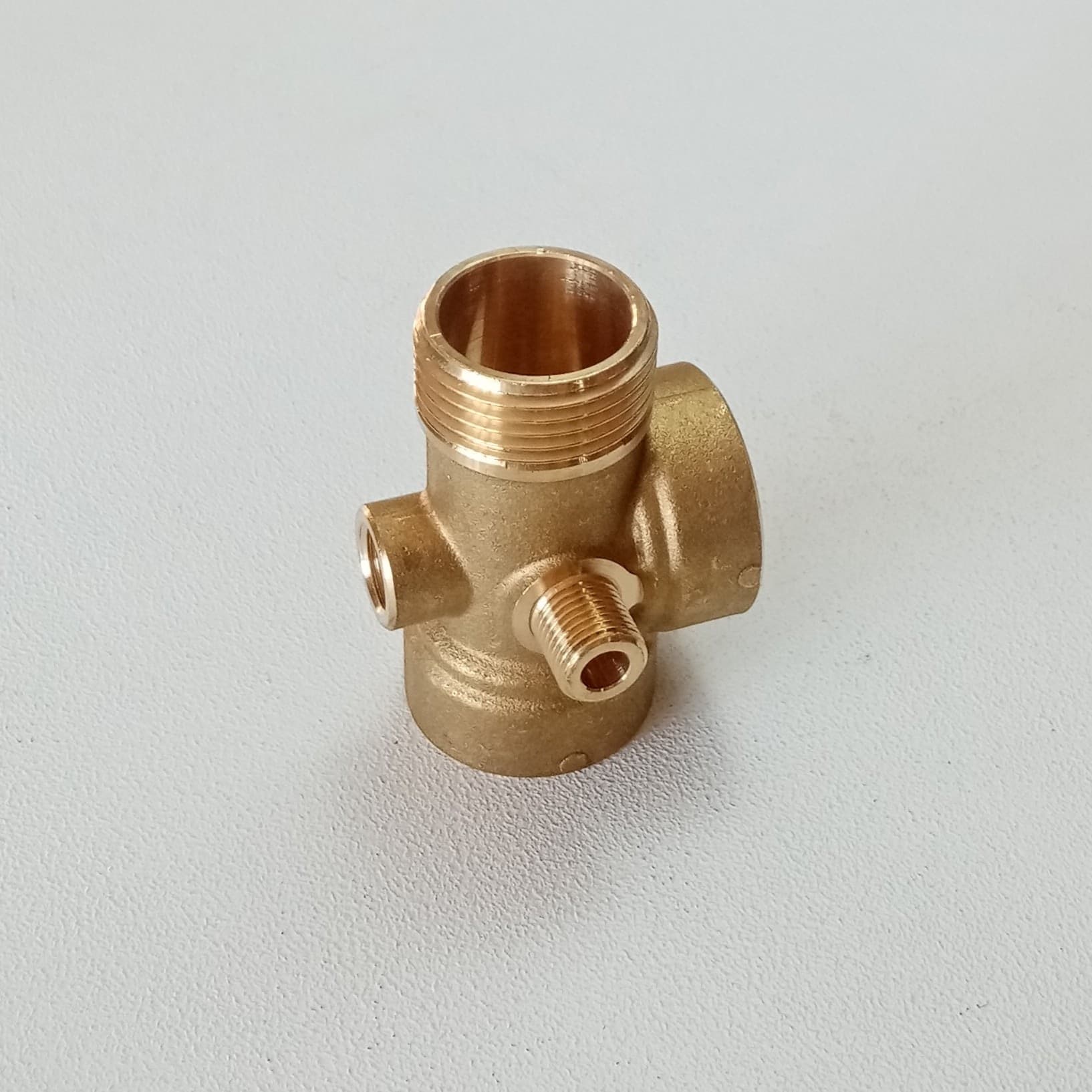Raccordo 5 Vie Ottone da 1" per 72mm per Autoclave e Pressione Acqua - 4