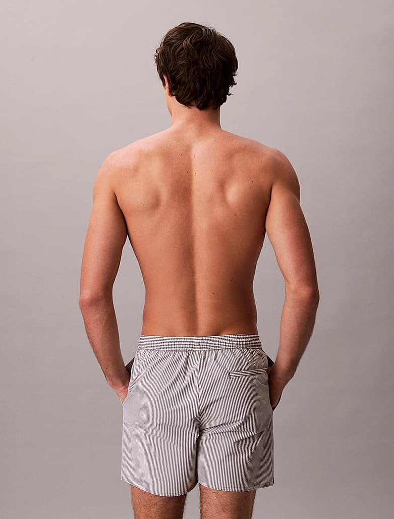Boxer Mare Calvin Klein Uomo Rigato in Tessuto Seersucker con Cordoncino - 10